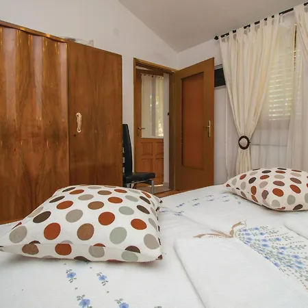Lovely Home In Nedescina With Sauna Holiday home